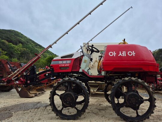 아세아 관리기 CF1200 (13마력) 앞좌측면