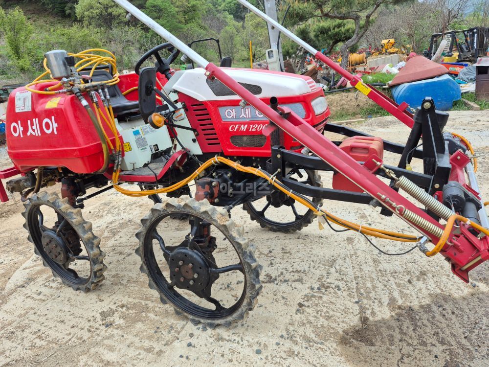 아세아 관리기 CF1200 (13마력) 뒤우측면